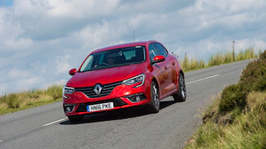 Renault Megane diesel - front panning