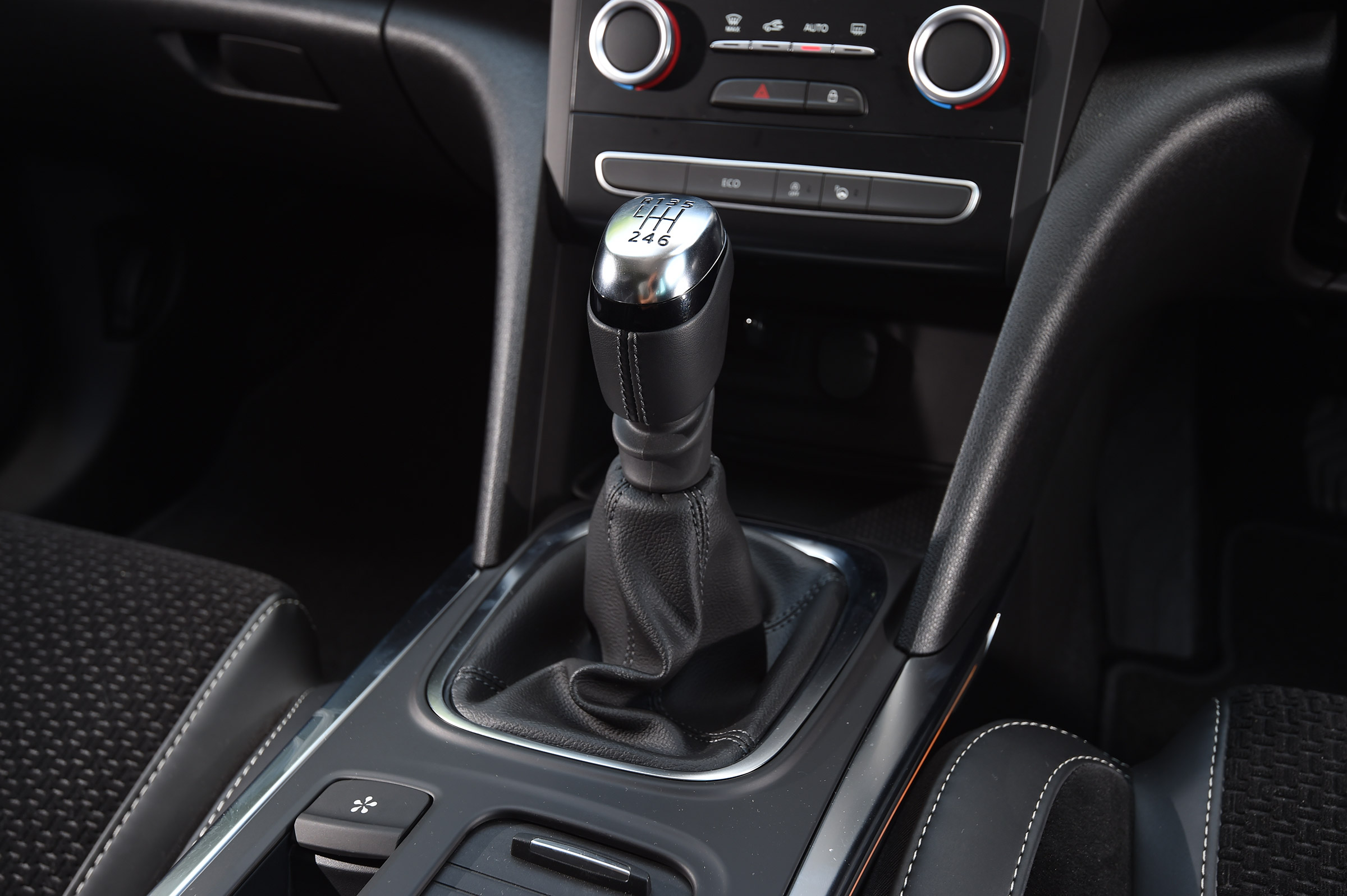 Renault Megane diesel - gearstick