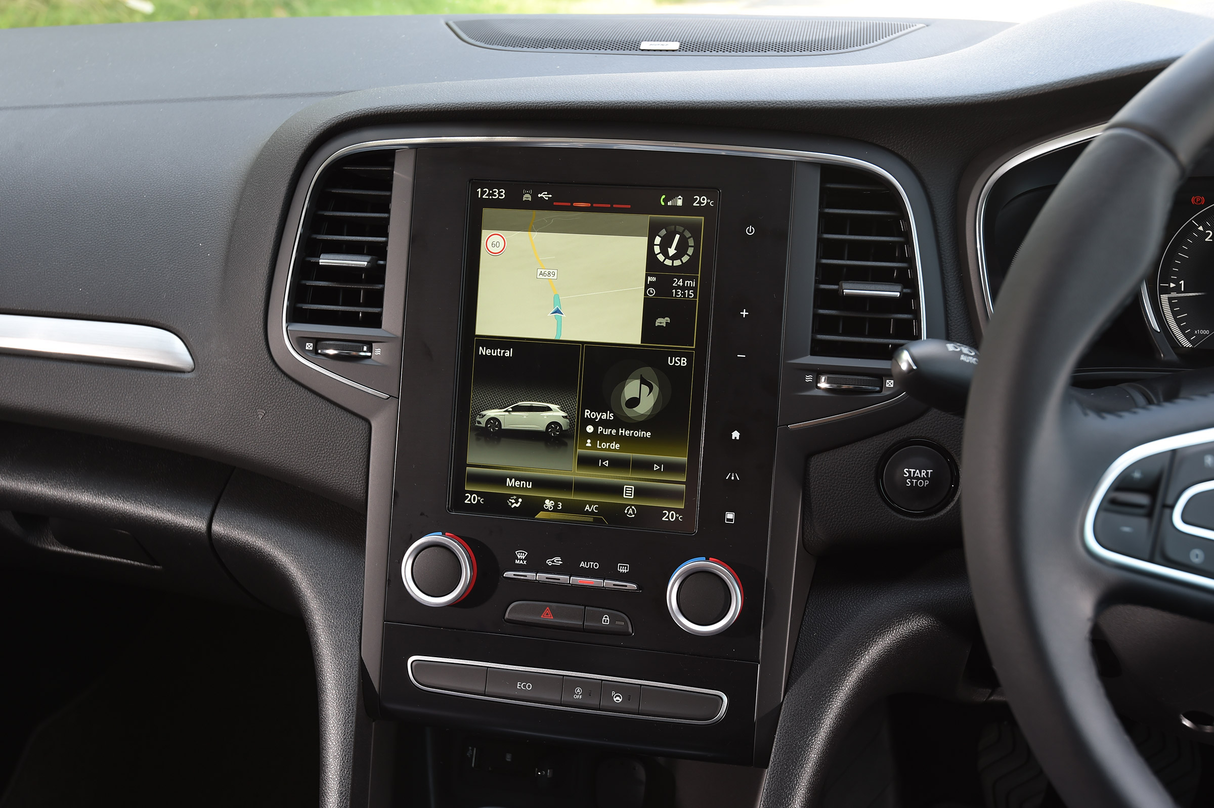 Renault Megane diesel - centre console