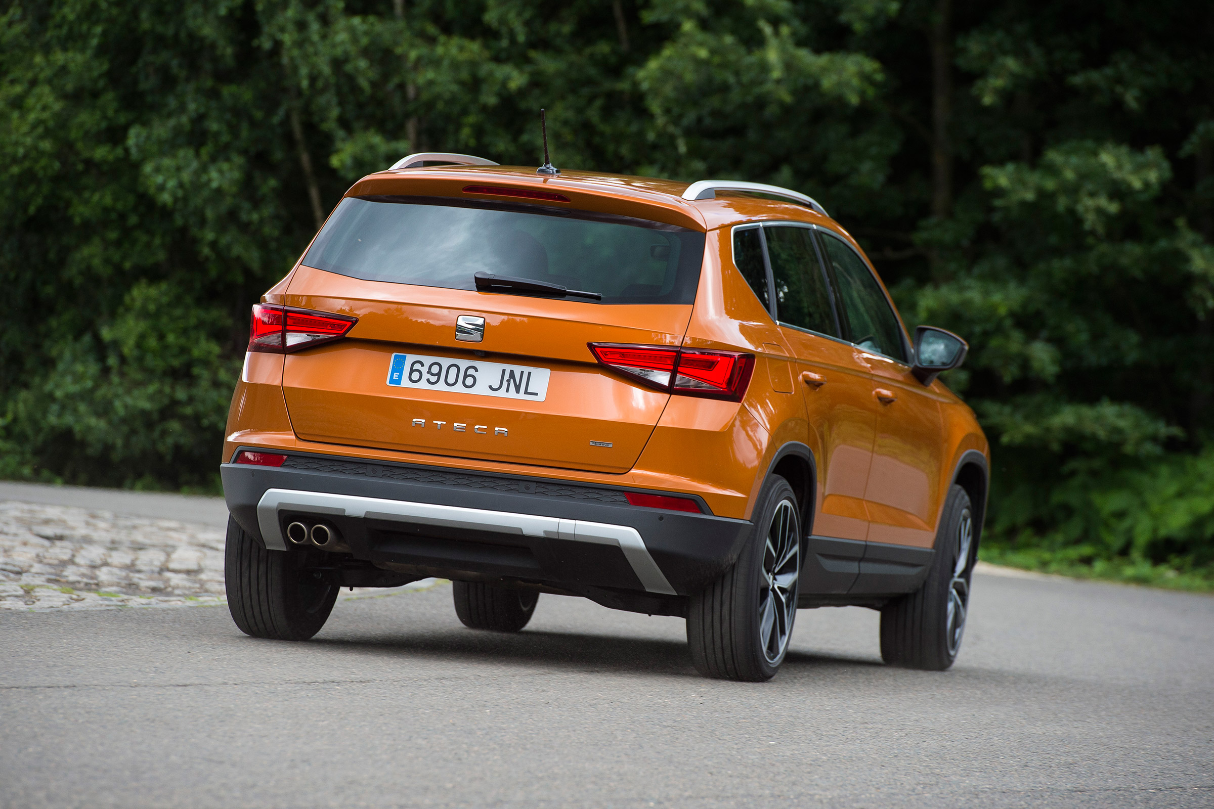 SEAT Ateca - rear cornering