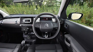 Citroen C4 Cactus Rip Curl - interior