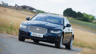 Jaguar XE AWD - front cornering
