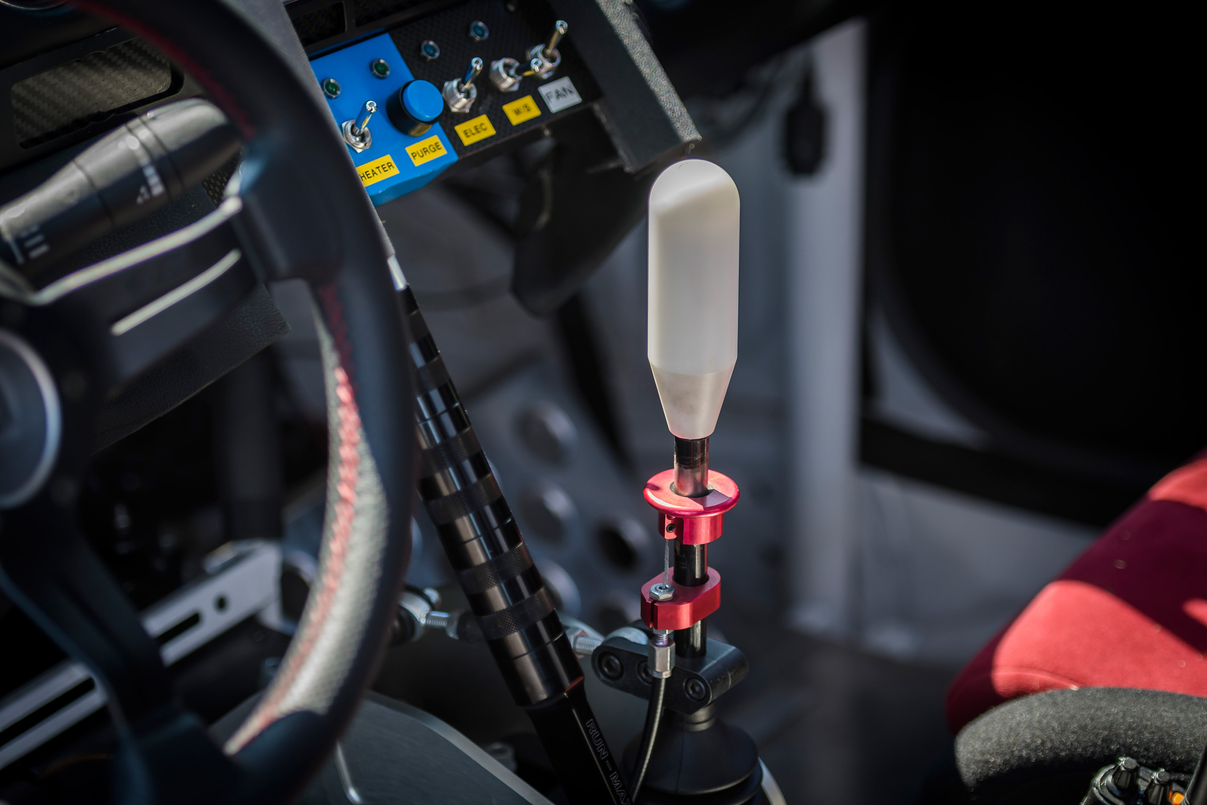 Nissan GT-R 1,390bhp drift car - handbrake