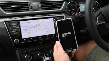 Skoda Superb long-term test - Android Auto