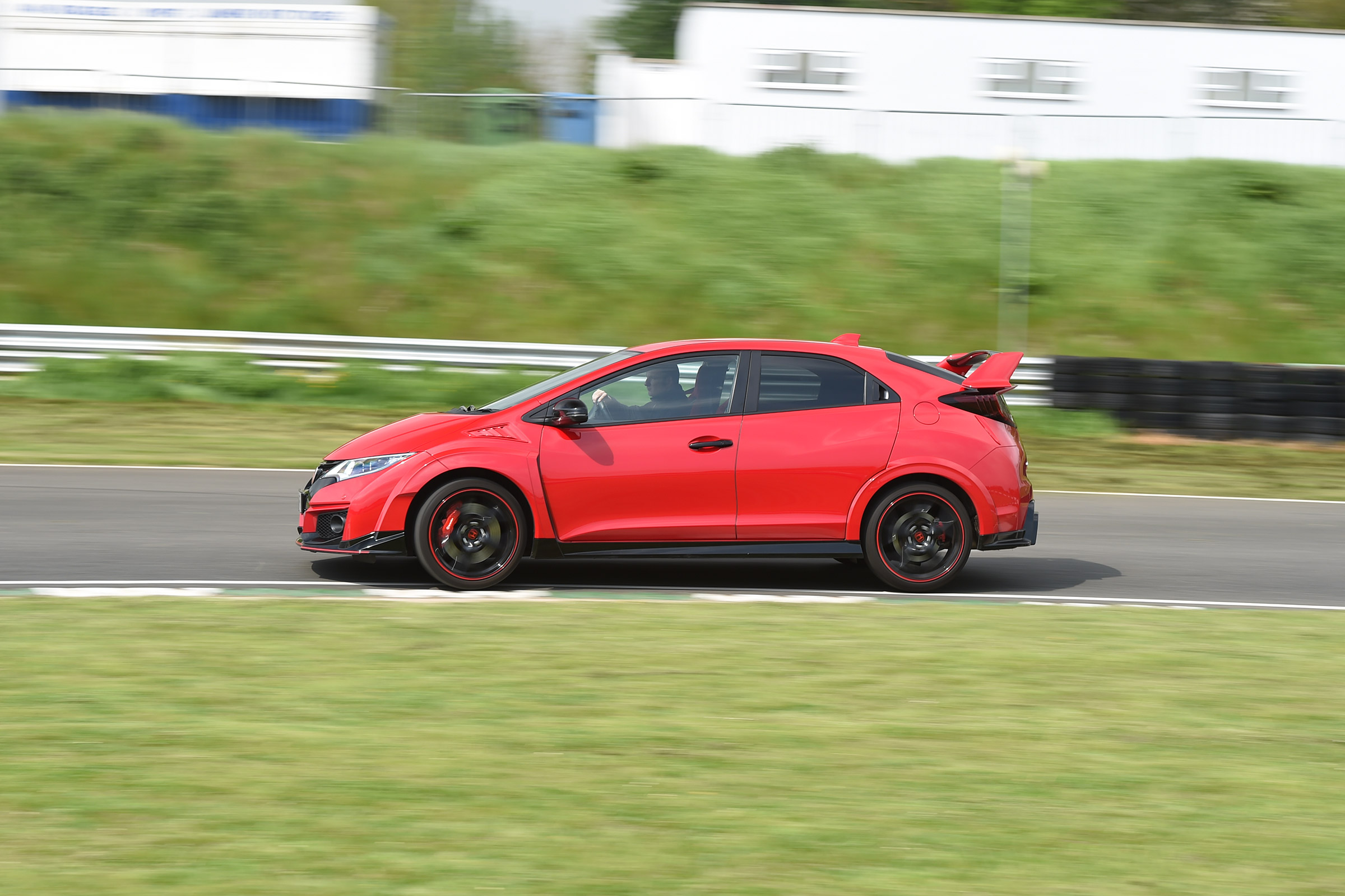 Honda Civic Type R - side