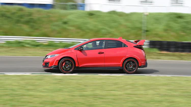 Honda Civic Type R - side