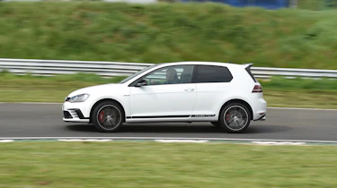 Volkswagen Golf GTI Clubsport - side