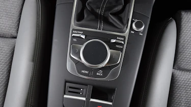 Audi A3 vs Volvo V40 vs Volkswagen Golf - A3 MMI