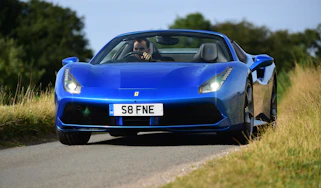 Ferrari 488 Spider - front action