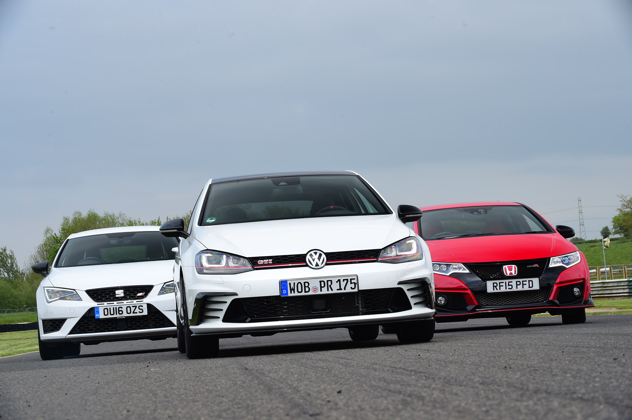 Volkswagen Golf GTI Clubsport vs SEAT Leon Cupra 290 vs Honda Civic Type R - static