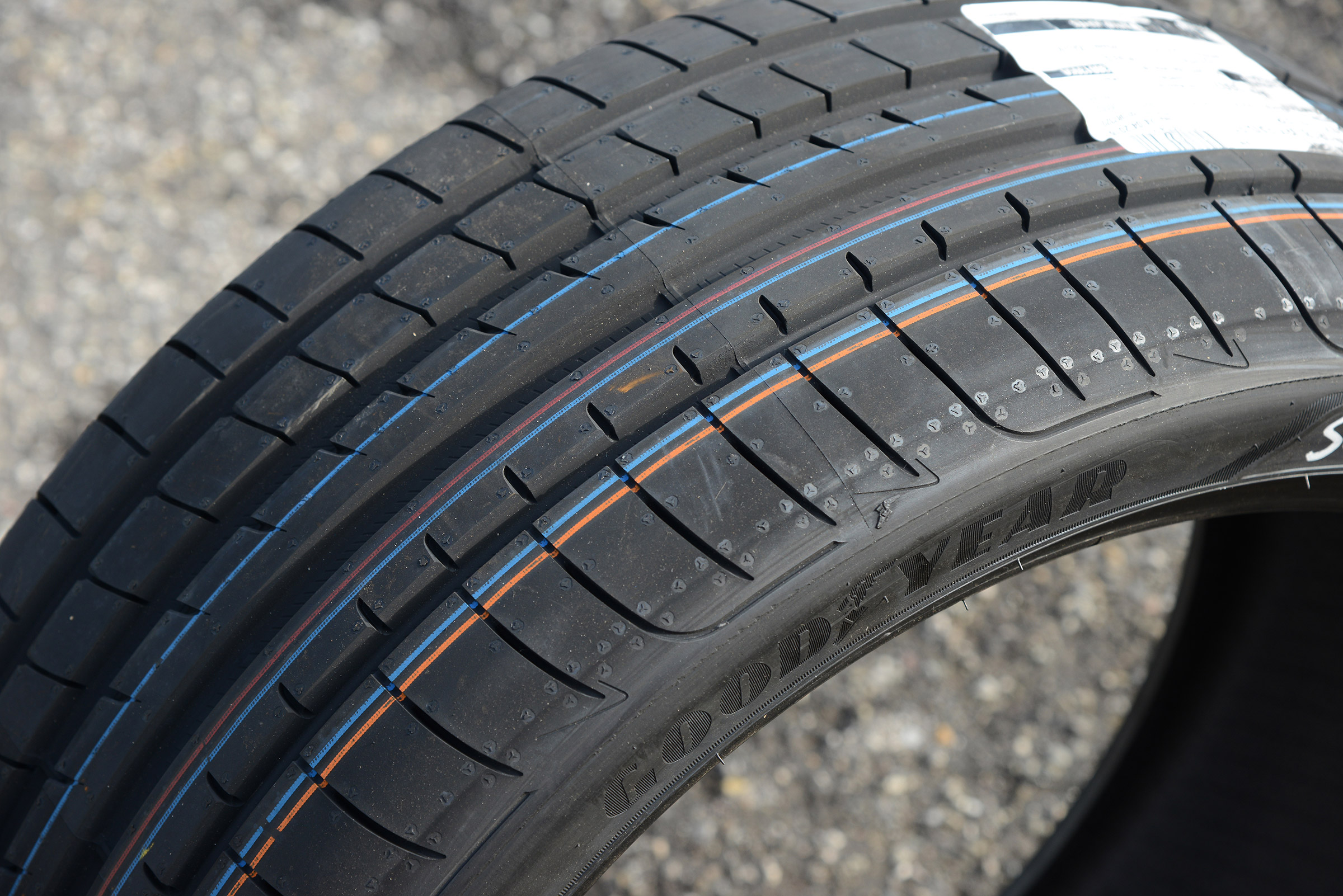 Goodyear Eagle F1 Asymmetric 3