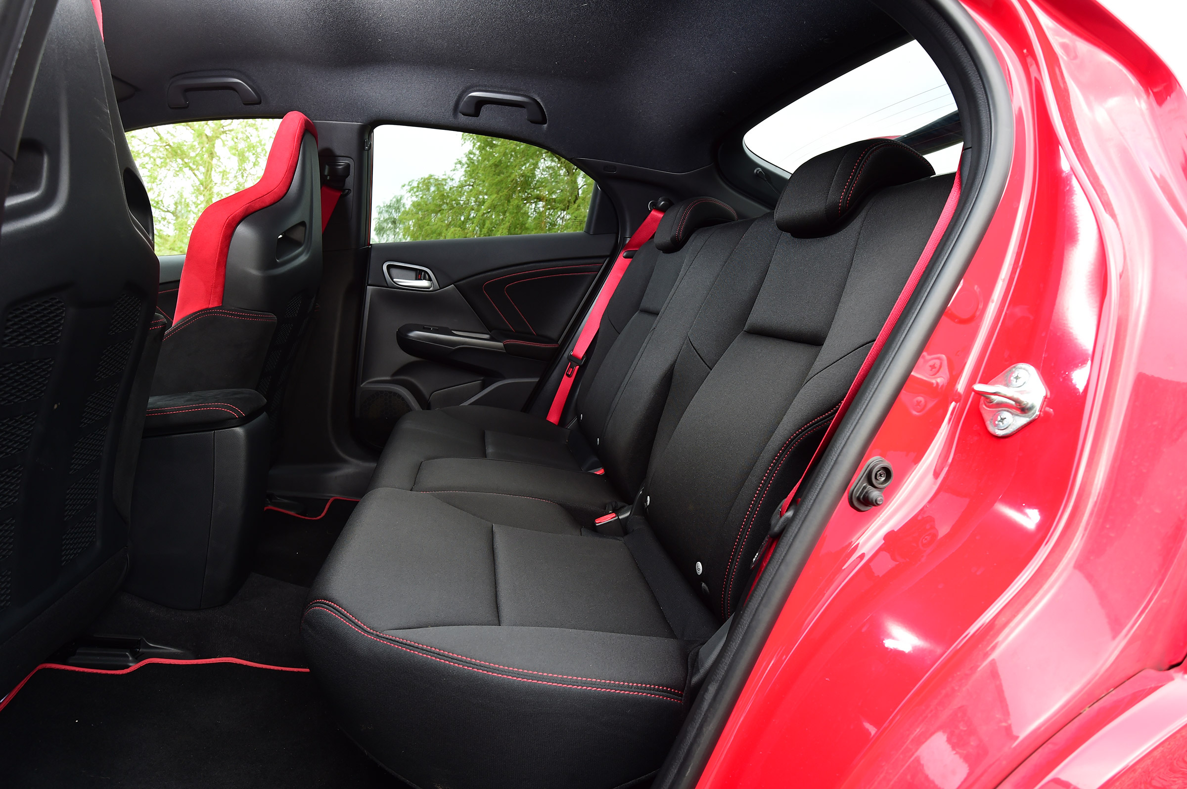 Honda Civic Type R - rear seats
