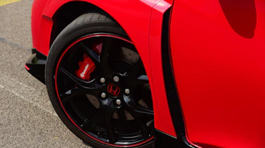 Honda Civic Type R - wheel detail