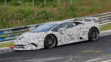 Lamborghini Huracan Superleggera spy shot - front action