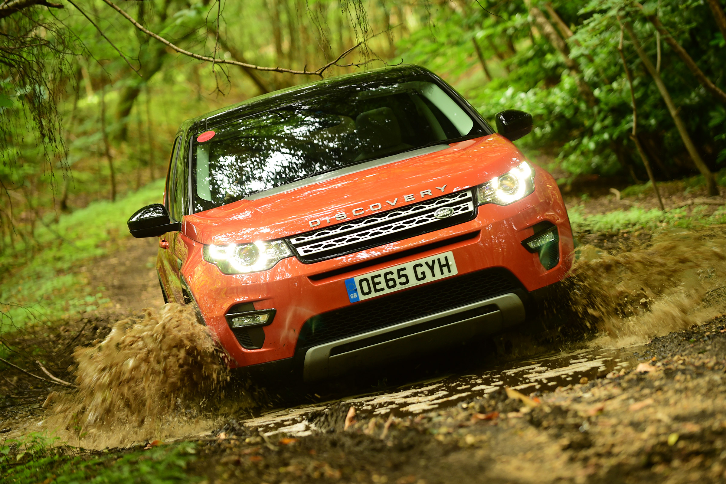 Land Rover Discovery Sport long-term - mud
