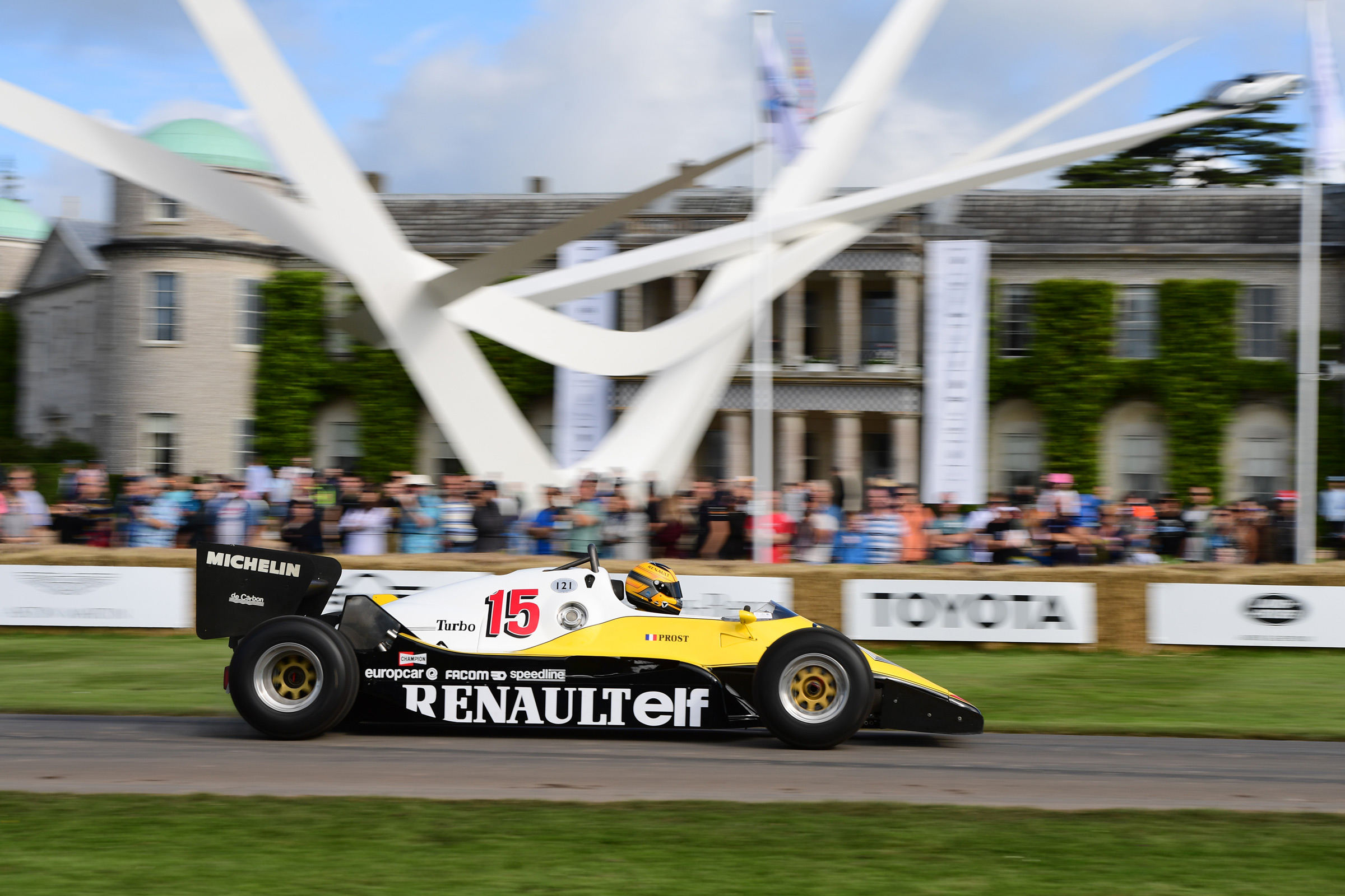 How Renault brings motor sport technology to the road (sponsored) - renault f1 side tracking goodwood