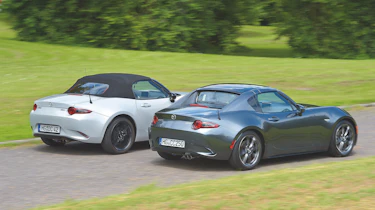 Mazda MX-5 RF and Maxda MX-5 soft-top - rear