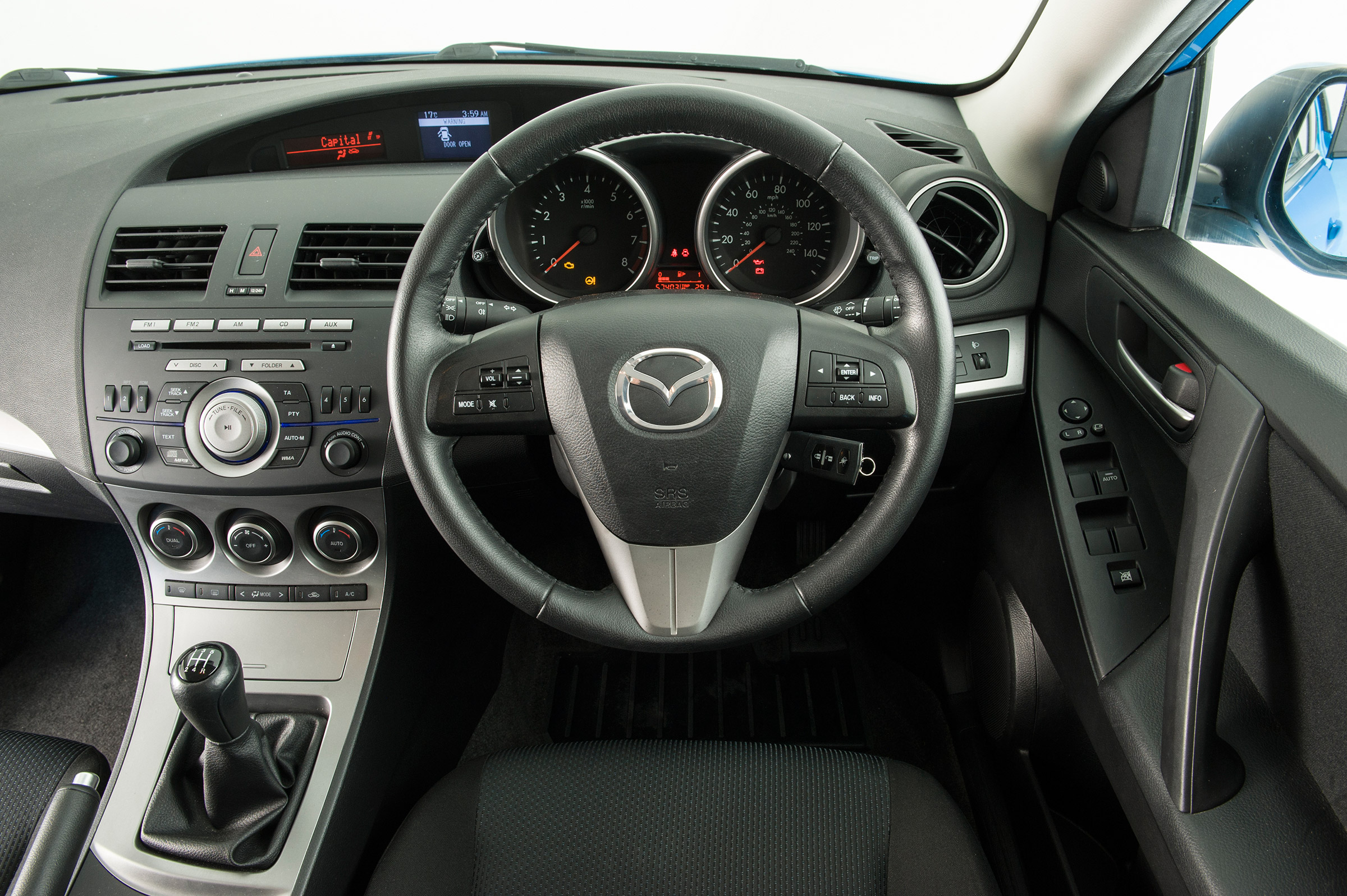 Used Mazda 3 - dash