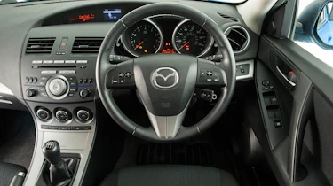 Used Mazda 3 - dash