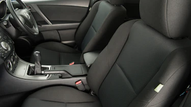 Used Mazda 3 - front seats