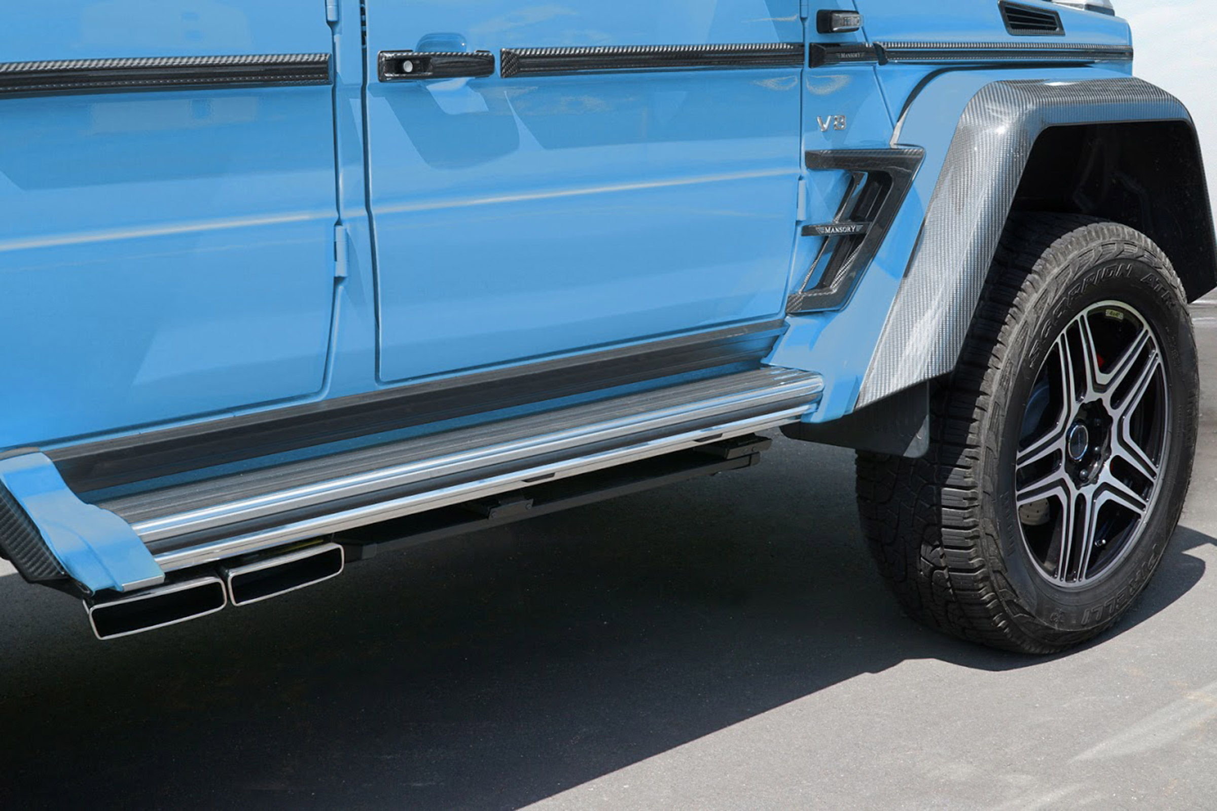 Mansory G500 4x4² - exhaust