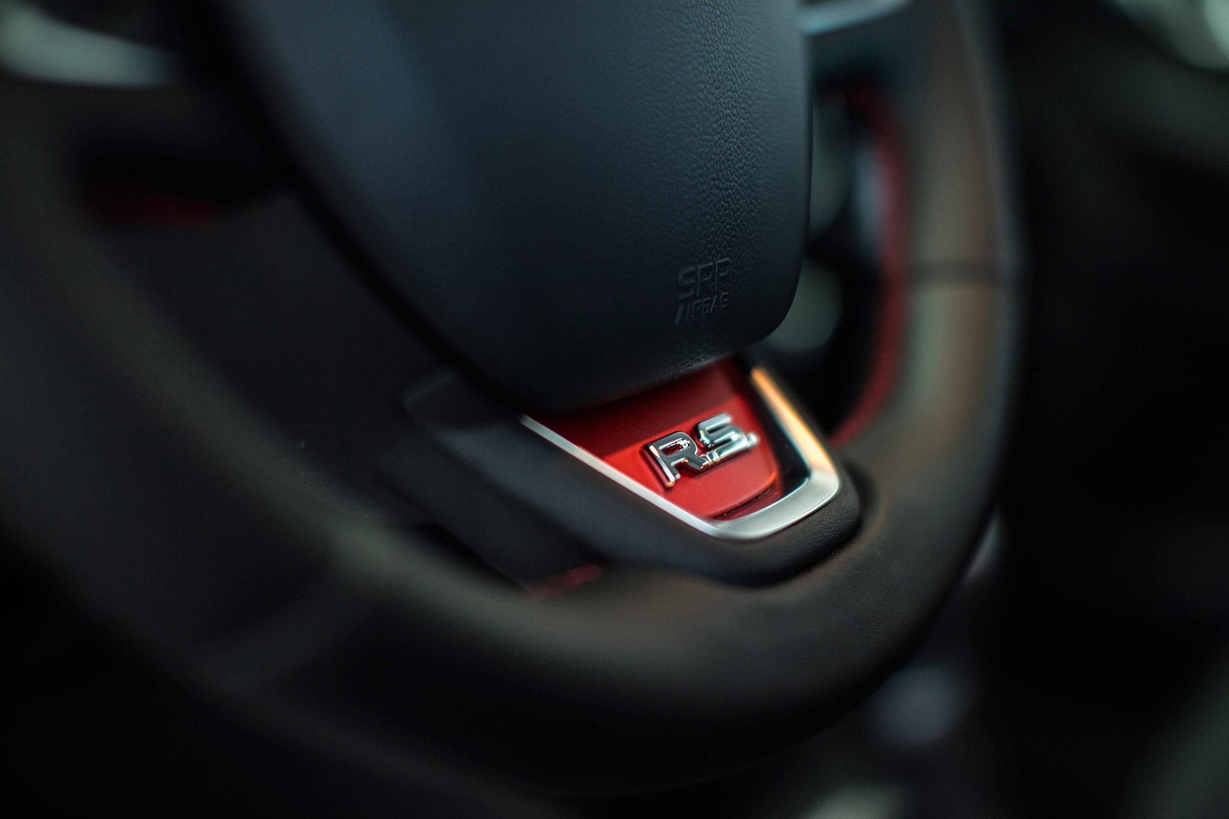 Renaultsport Clio 220 Trophy - steering wheel