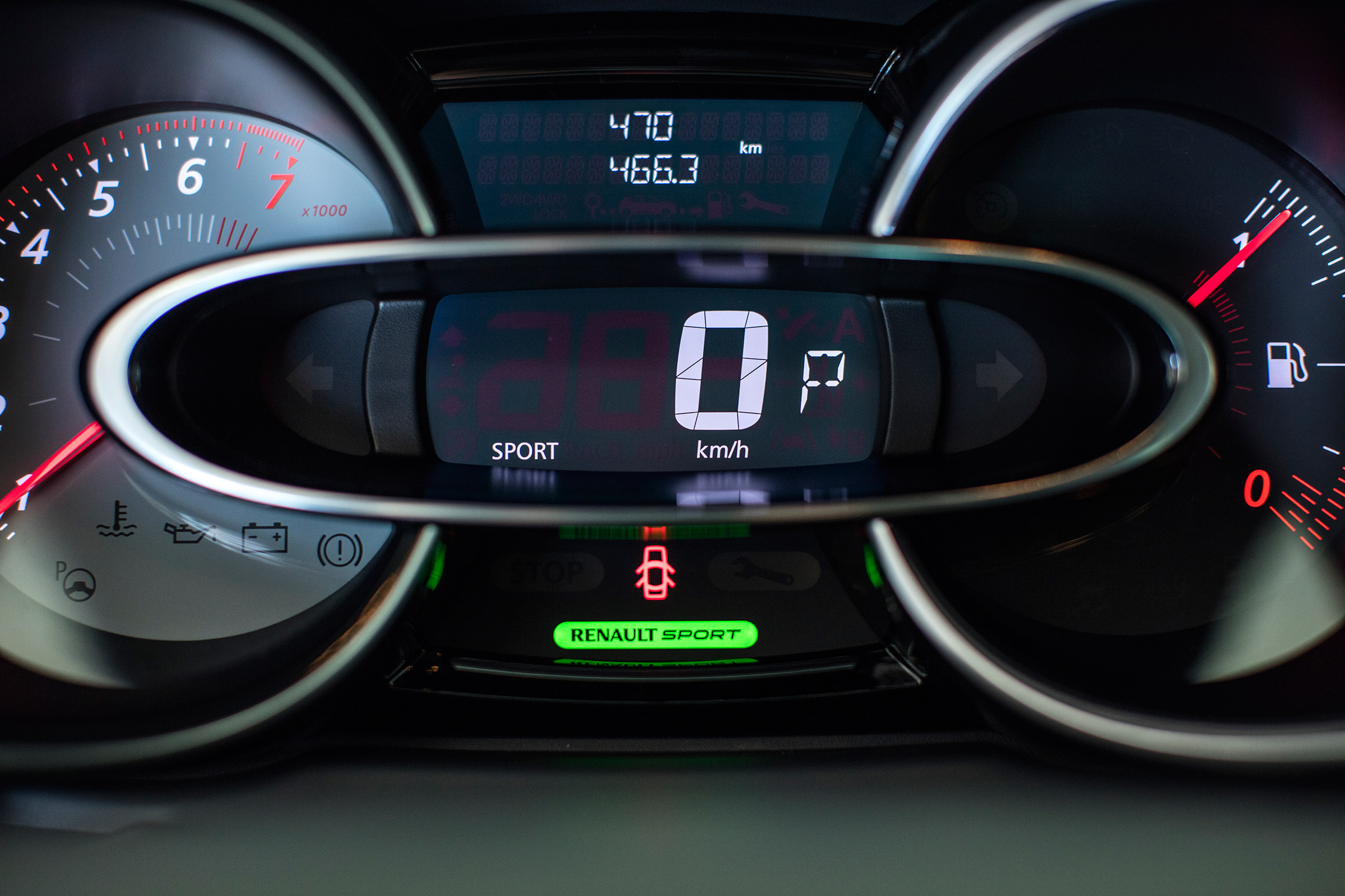 Renaultsport Clio 220 Trophy - dials