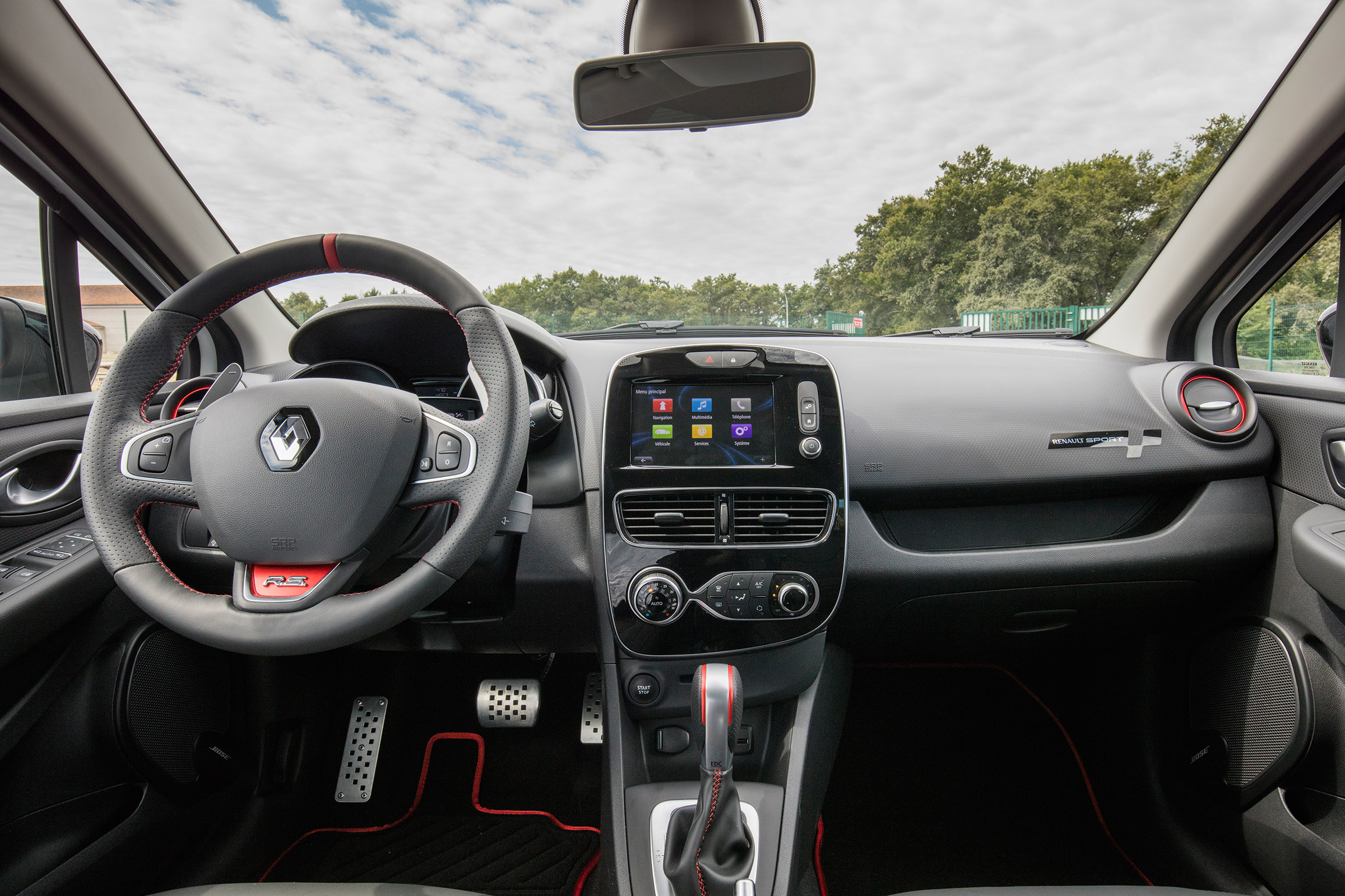 Renaultsport Clio 220 Trophy - dash