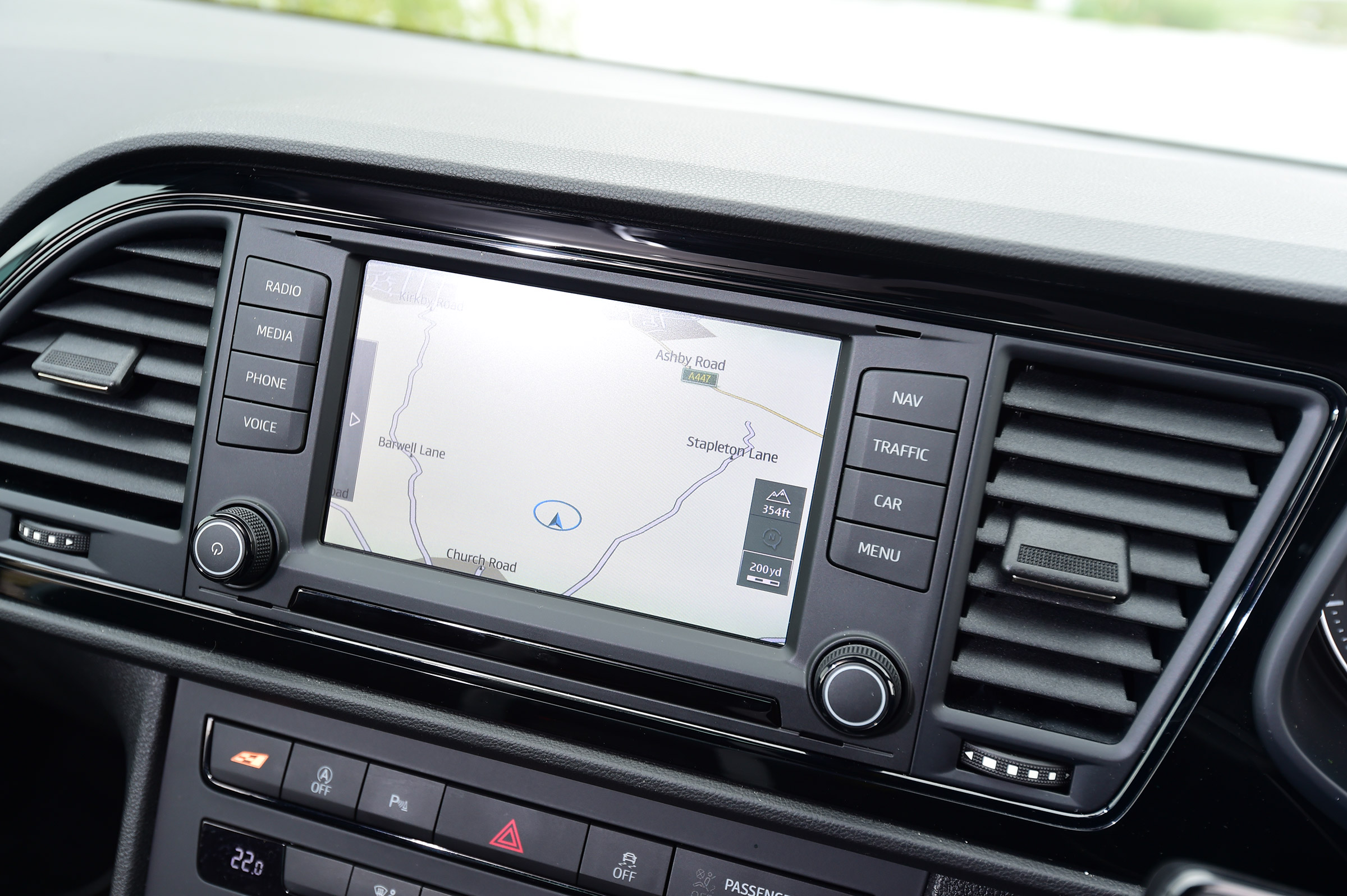 SEAT Leon Cupra 290 - sat-nav
