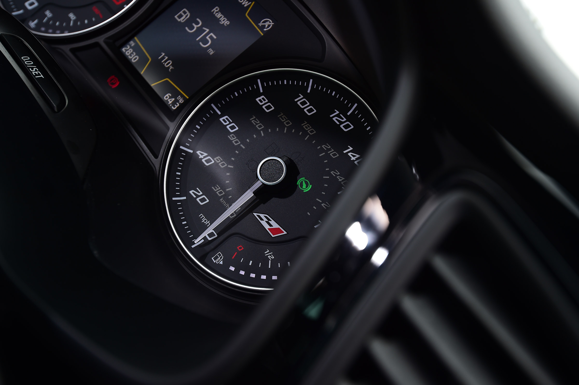 SEAT Leon Cupra 290 - dials
