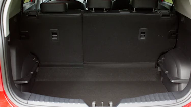 SsangYong Tivoli XLV 2016 UK - boot