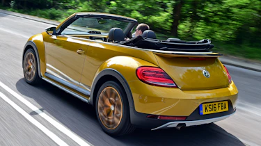 Volkswagen Beetle Dune Cabriolet 2016 - rear tracking