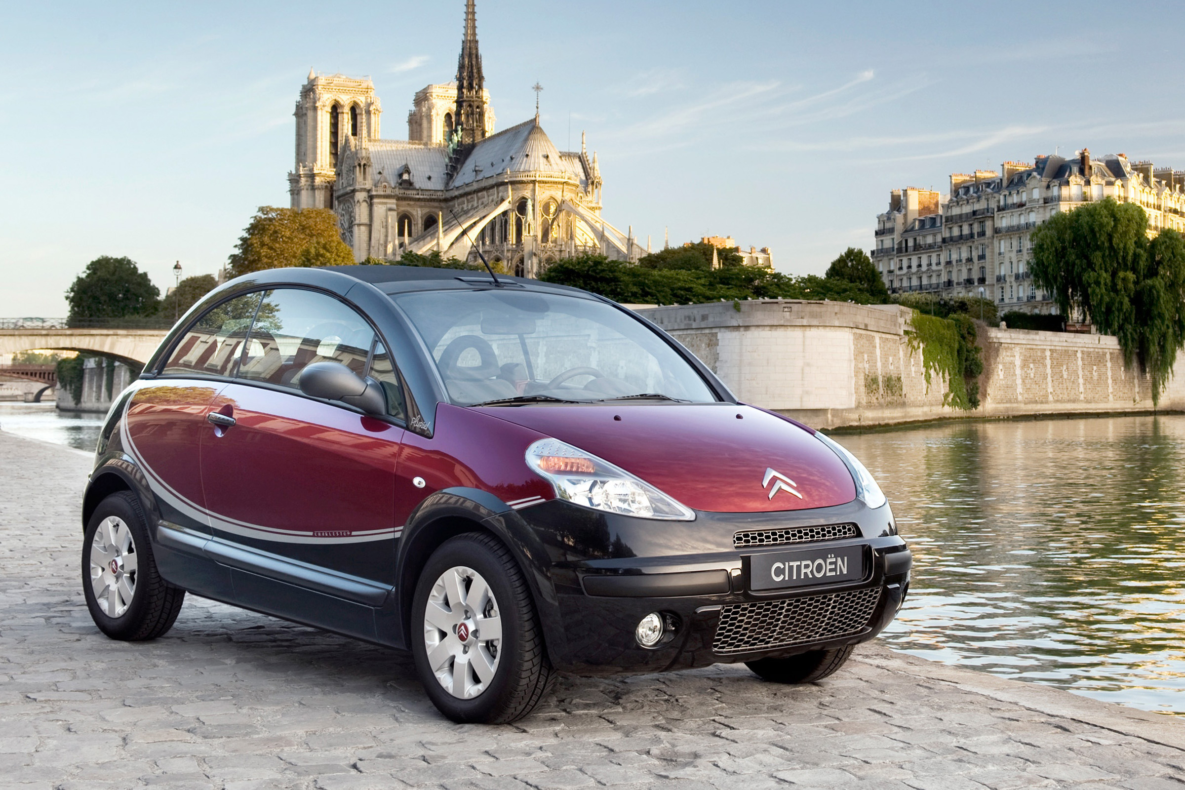 Weird car special editions - Citroen C3 Pluriel Charleston
