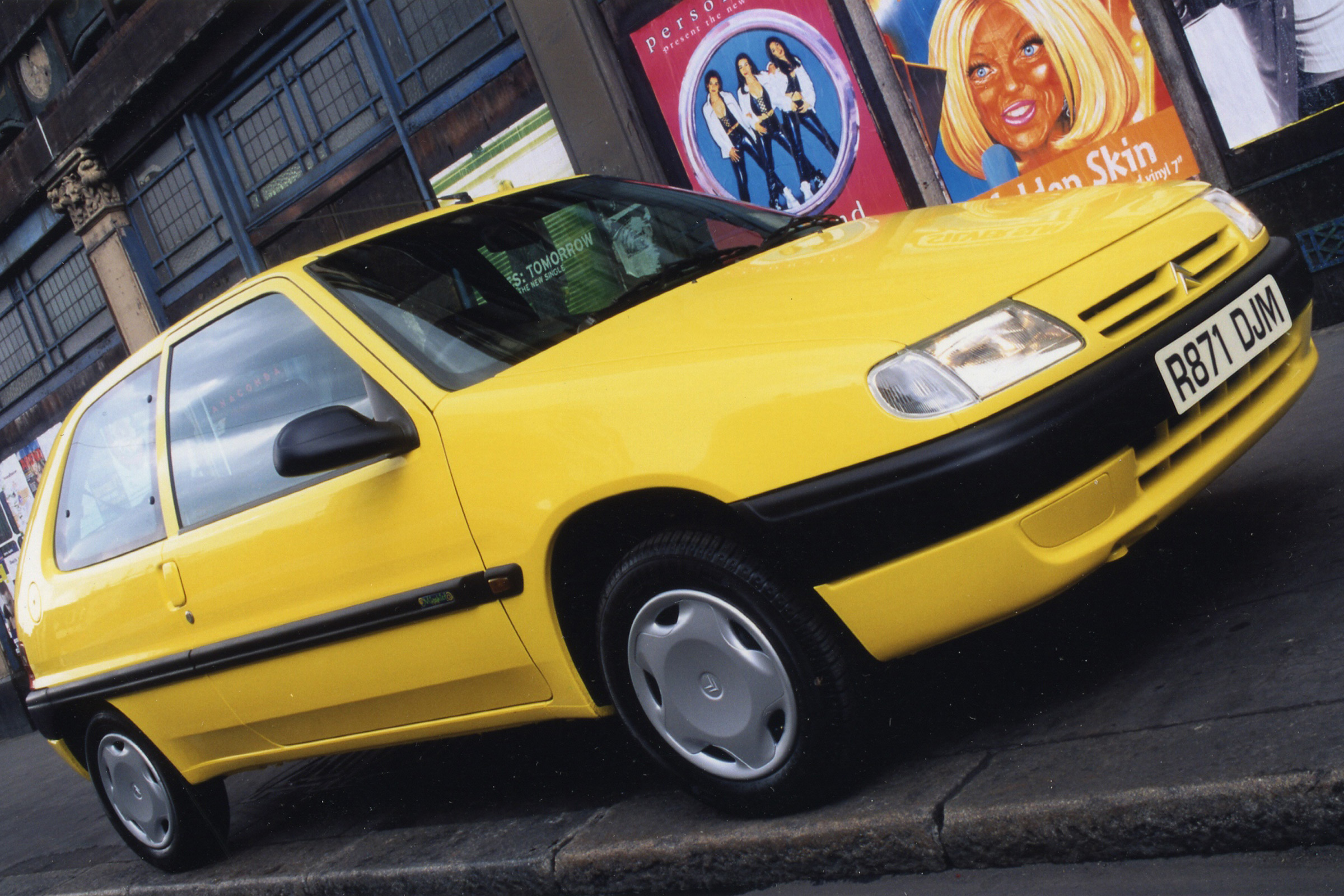 Weird car special editions - Citroen Saxo Mischief