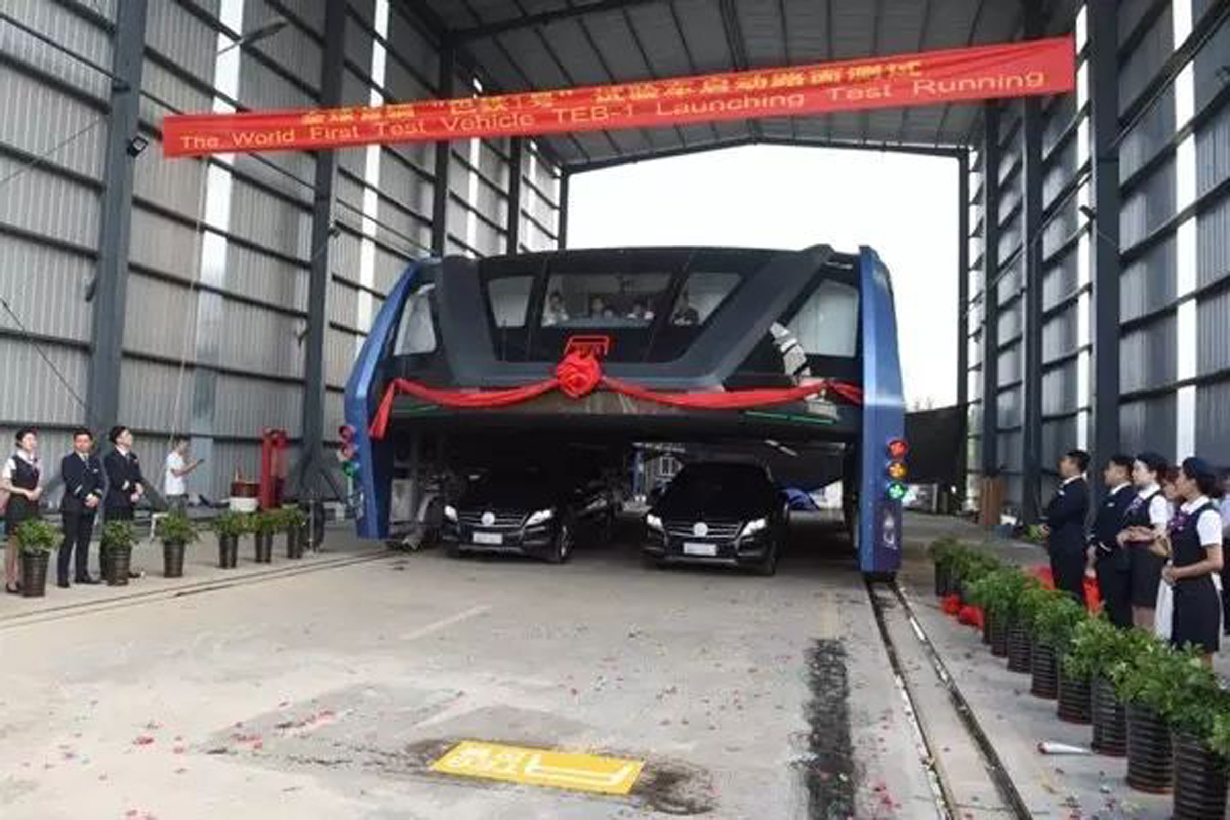 TEB-1 Transport Elevated Bus 
