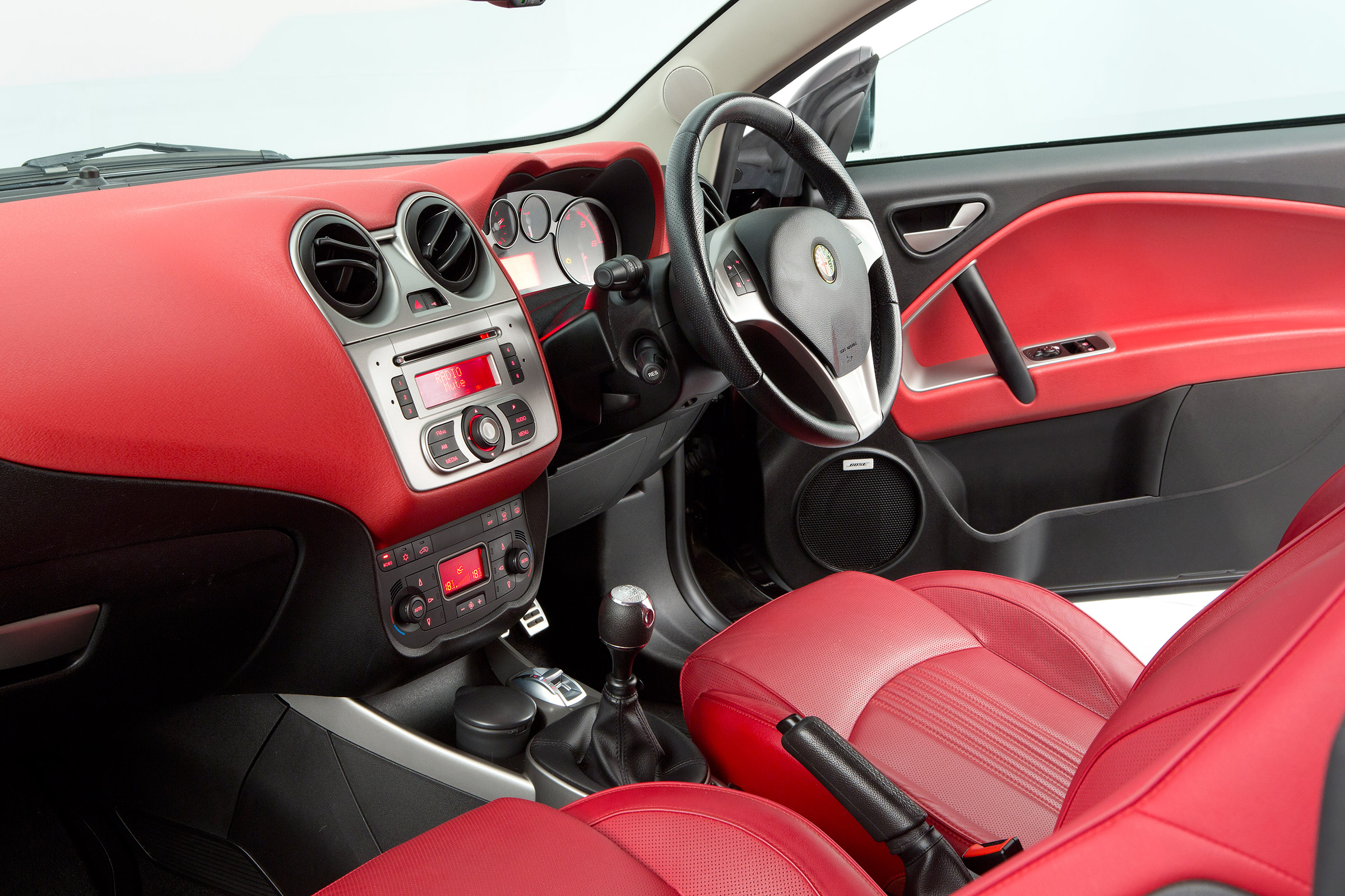 Used Alfa Romeo MiTo - front seats