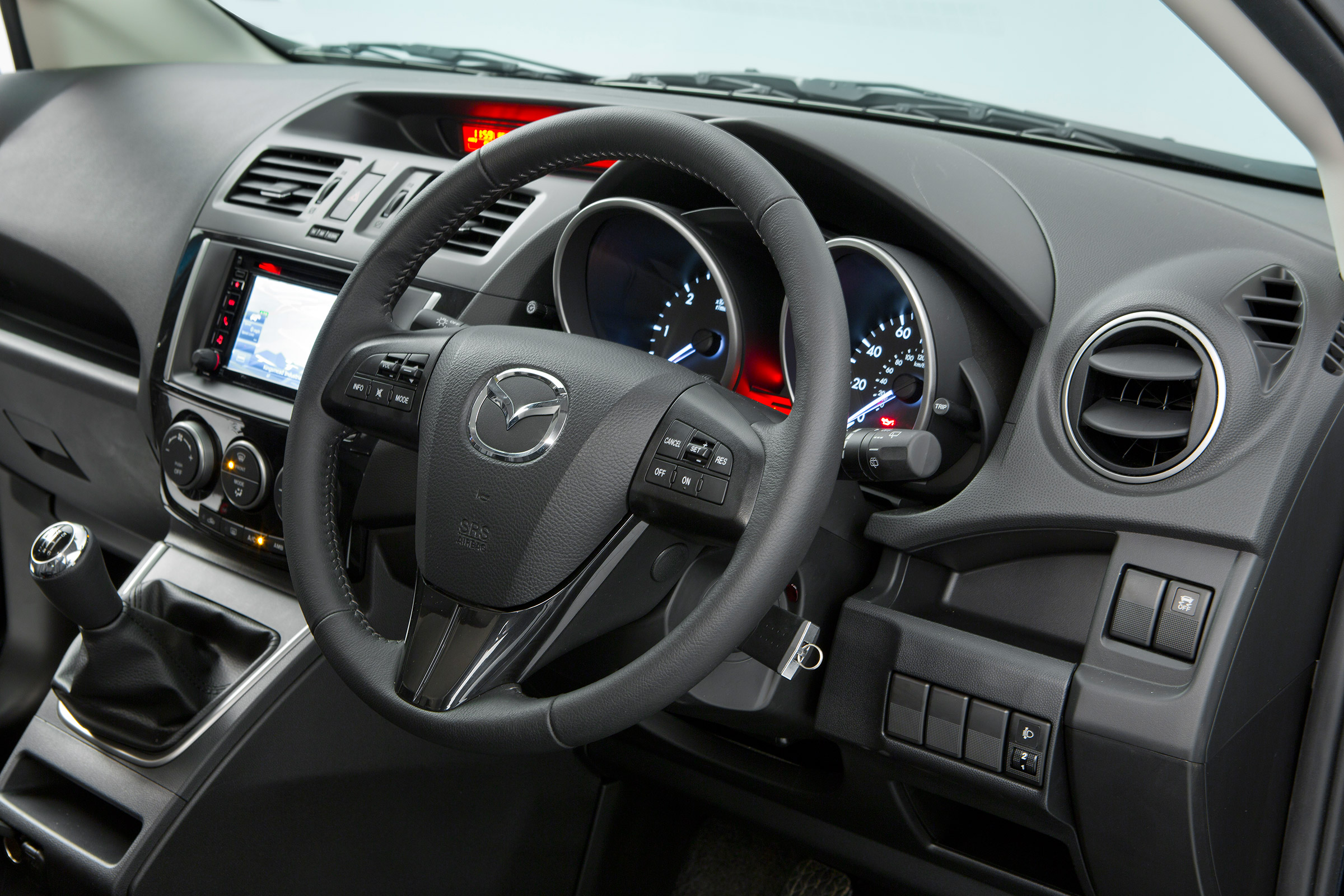 Used Mazda 5 - steering wheel