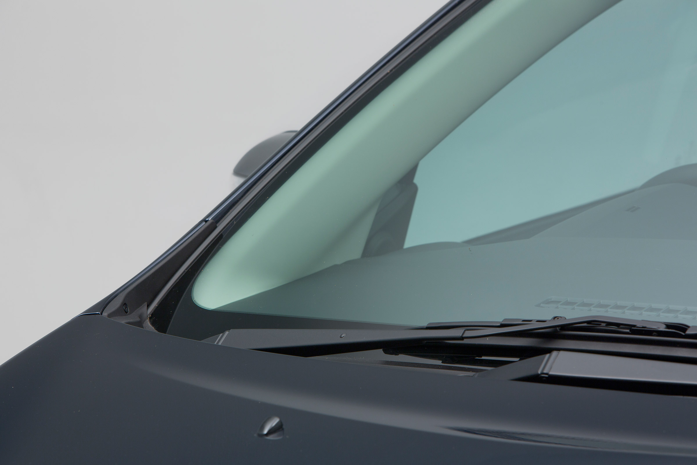 Used Mazda 5 - windscreen