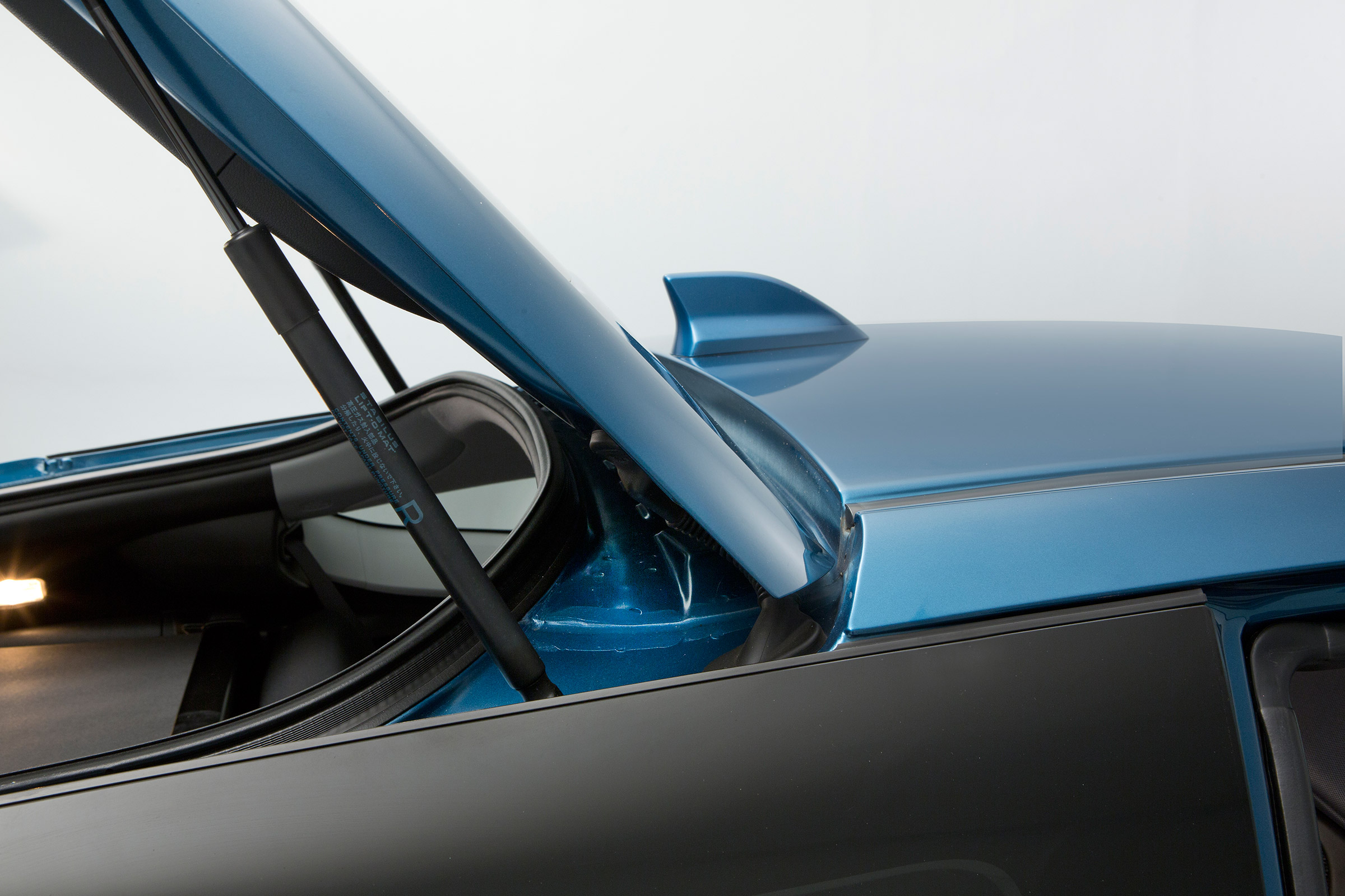 Used Honda CR-Z - tailgate