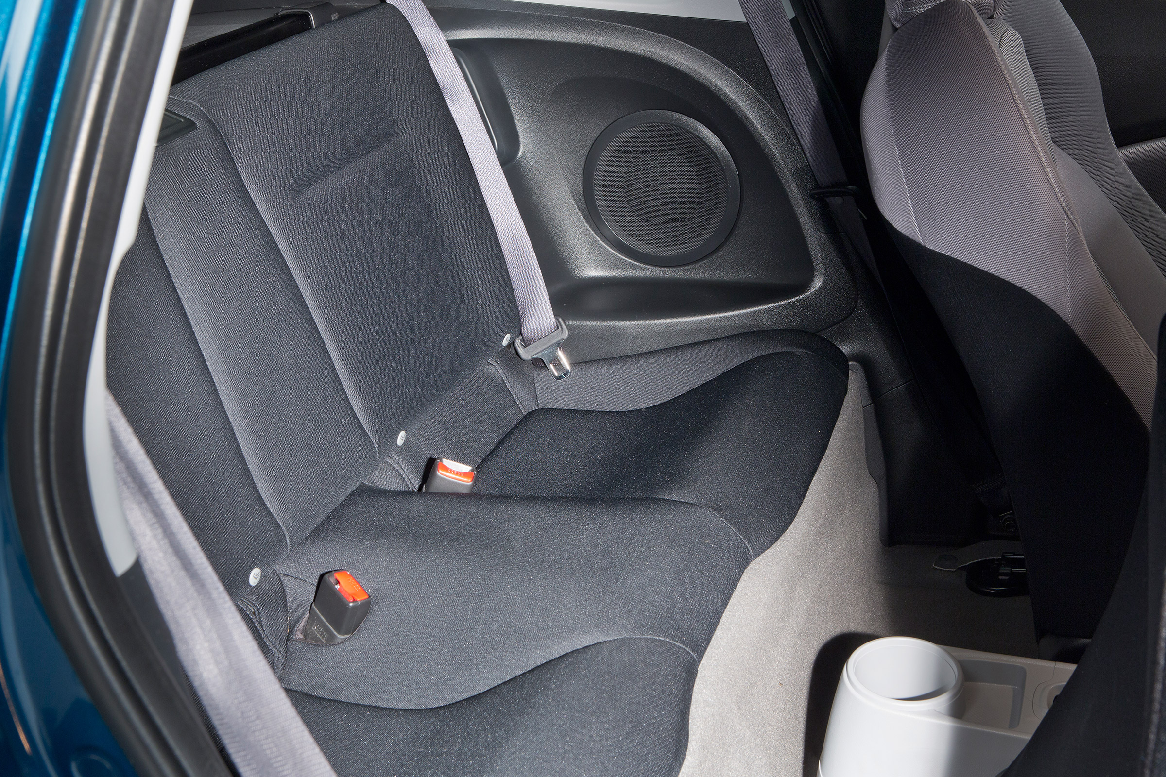 Used Honda CR-Z - rear seats
