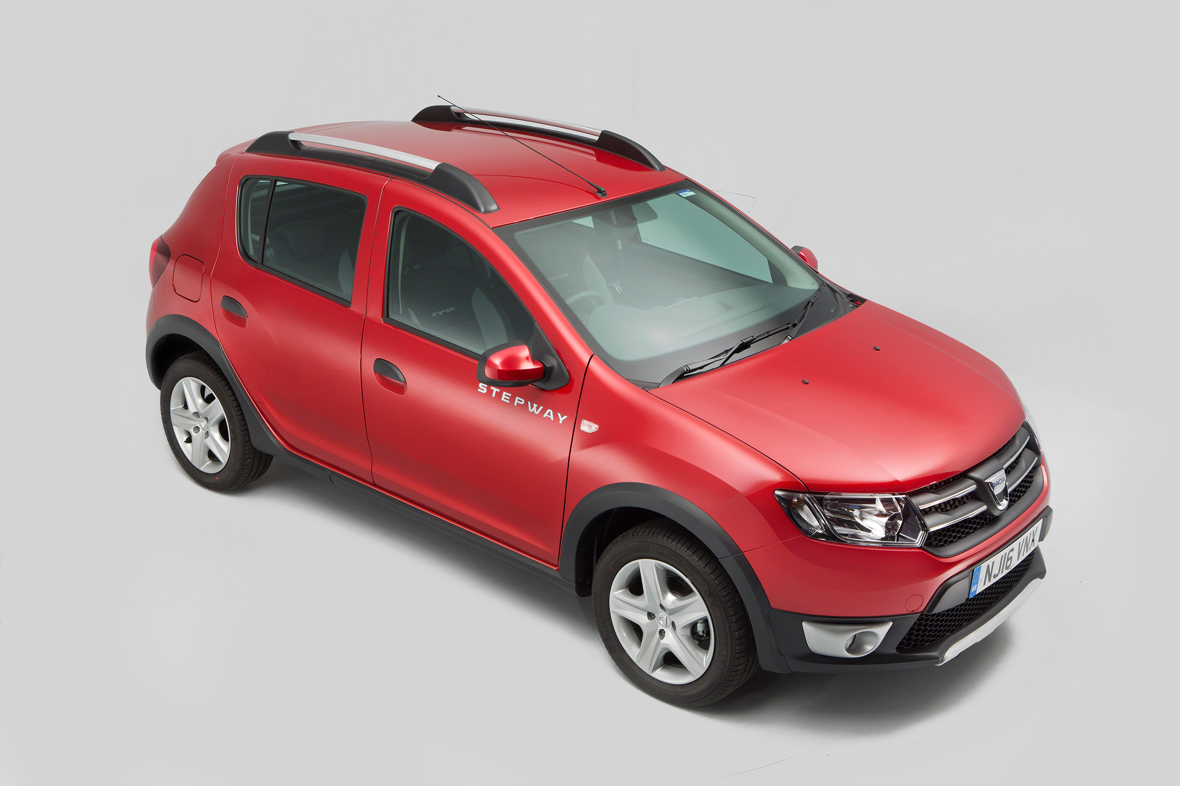 Used Dacia Sandero - above