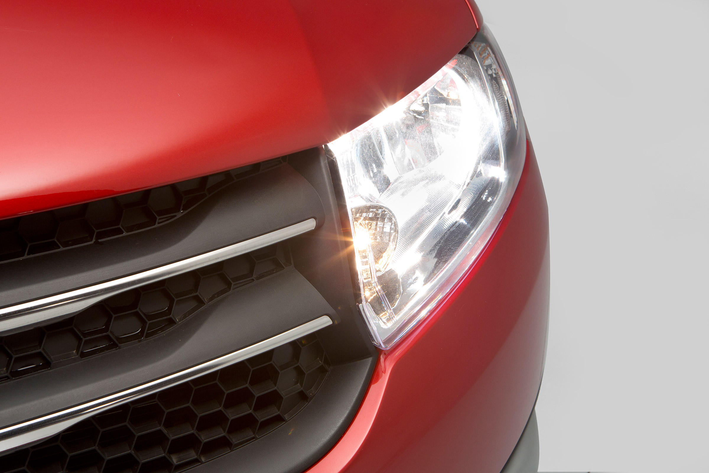Used Dacia Sandero - front light detail