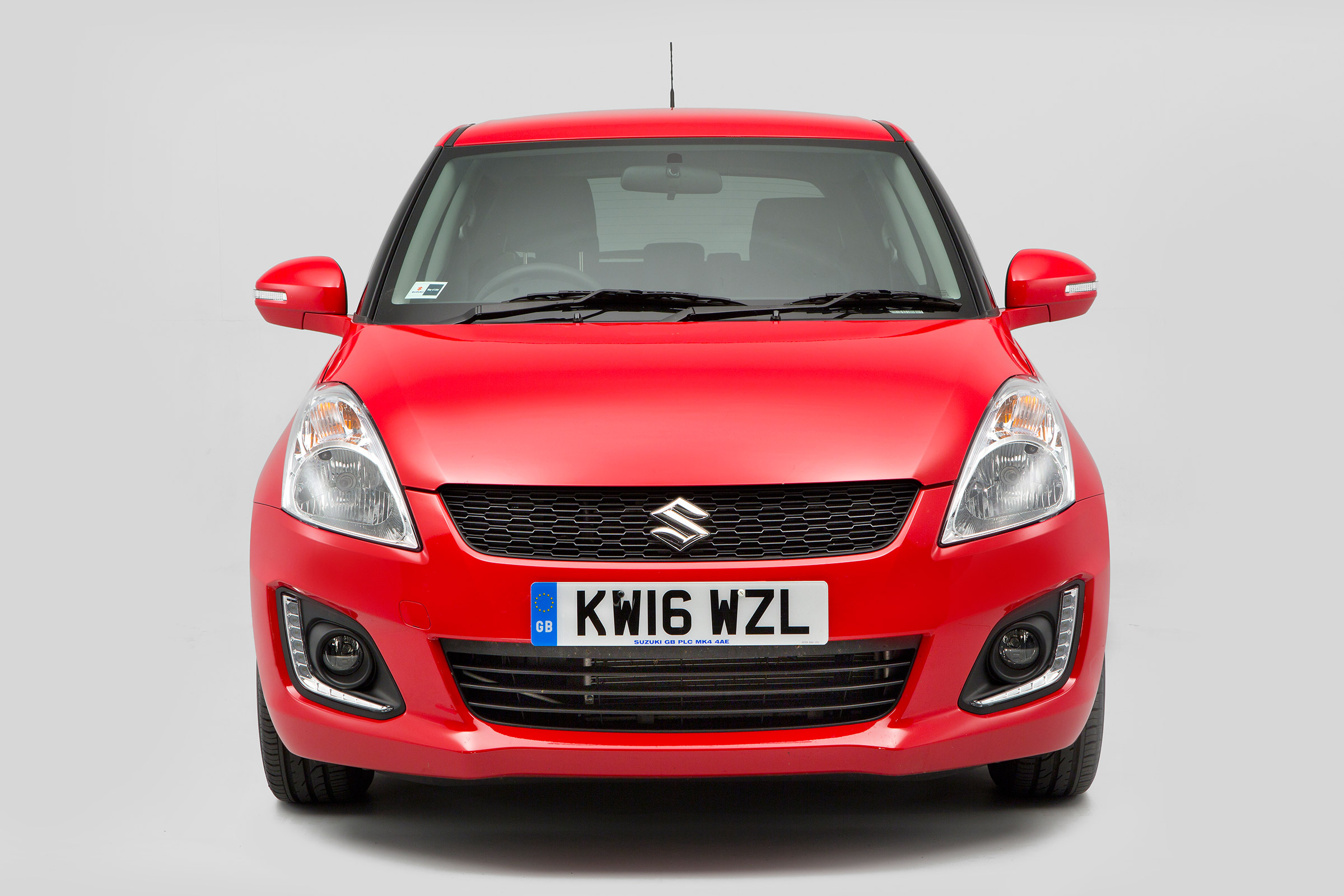 Used Suzuki Swift Mk6 - full front