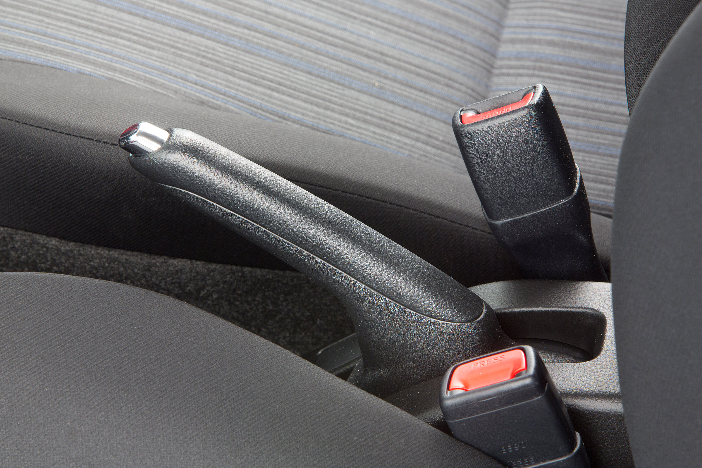 Used Suzuki Swift Mk6 - handbrake