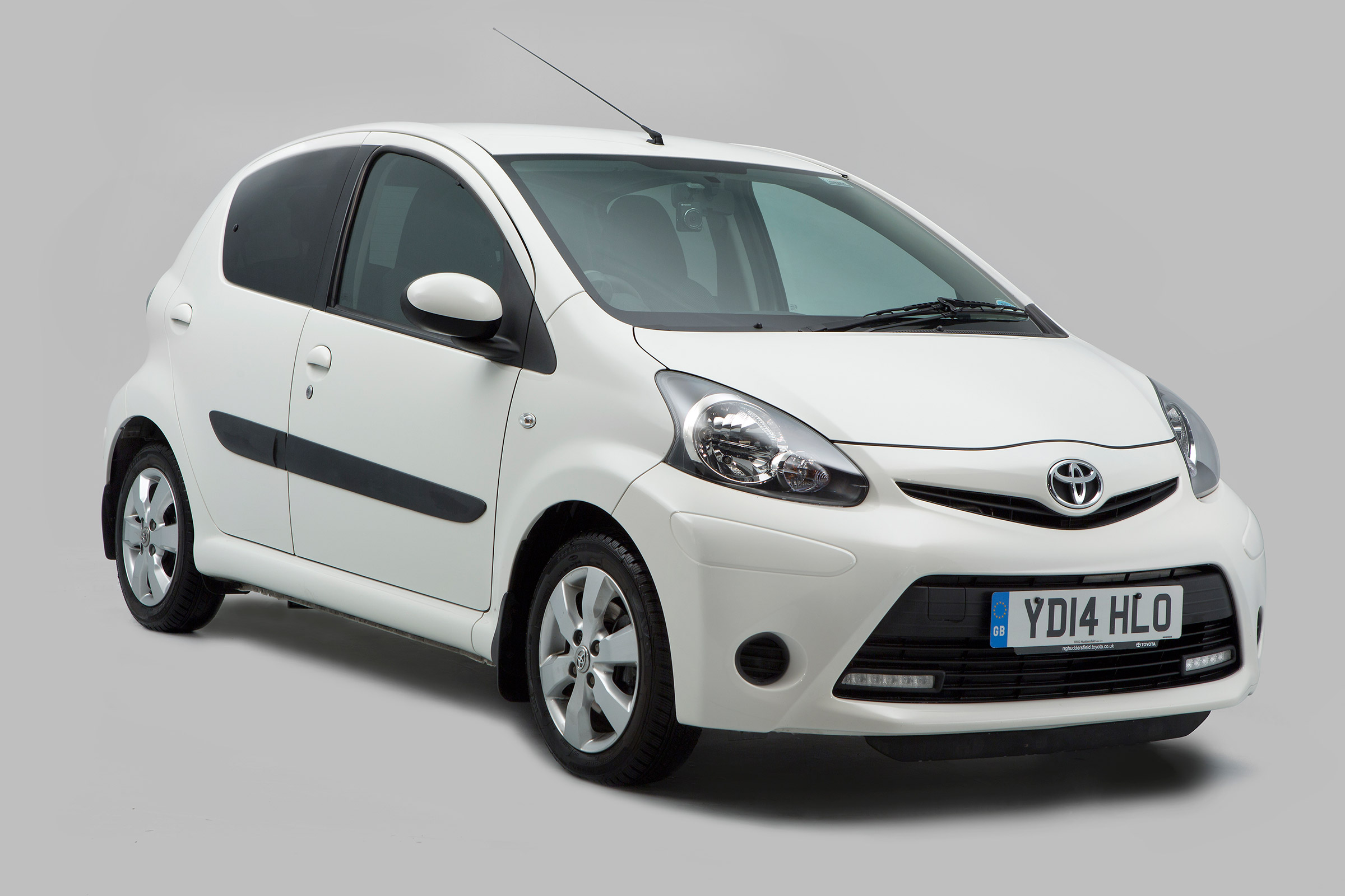 Used Toyota Aygo - front