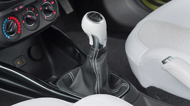 Used Vauxhall Adam - gearstick