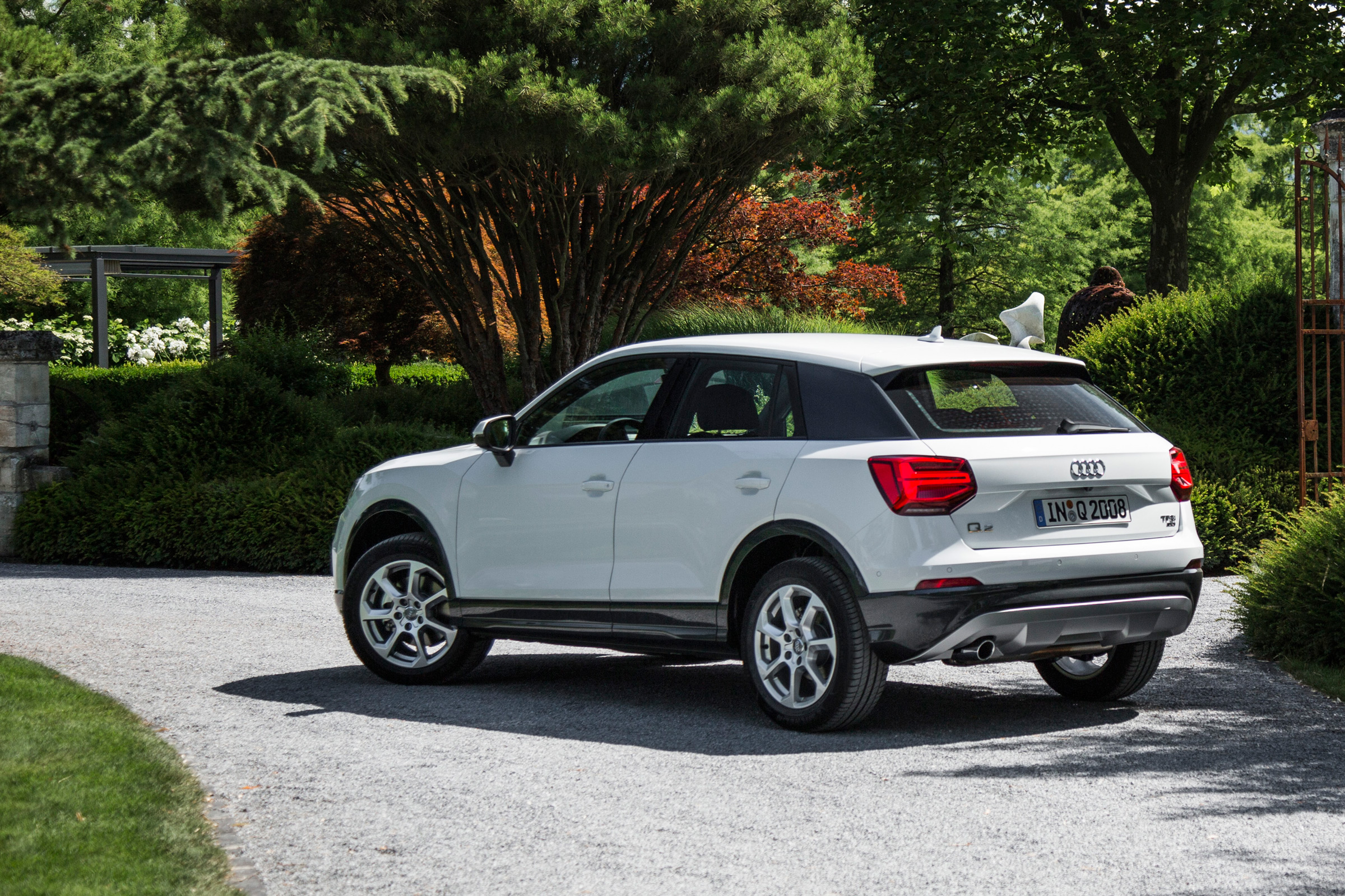 Audi Q2 1.0 TFSI - rear quarter