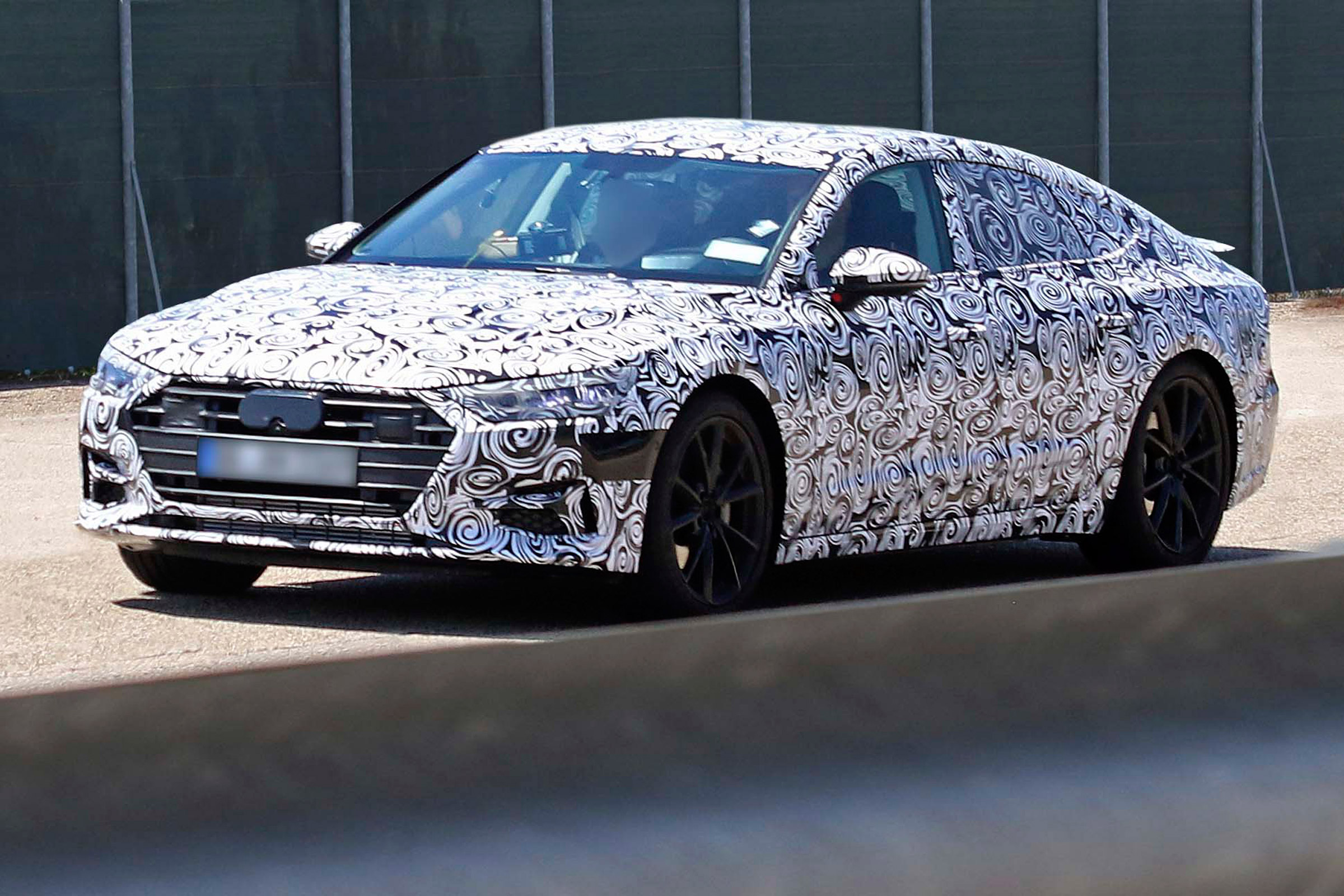 New Audi A7 spyshot - front