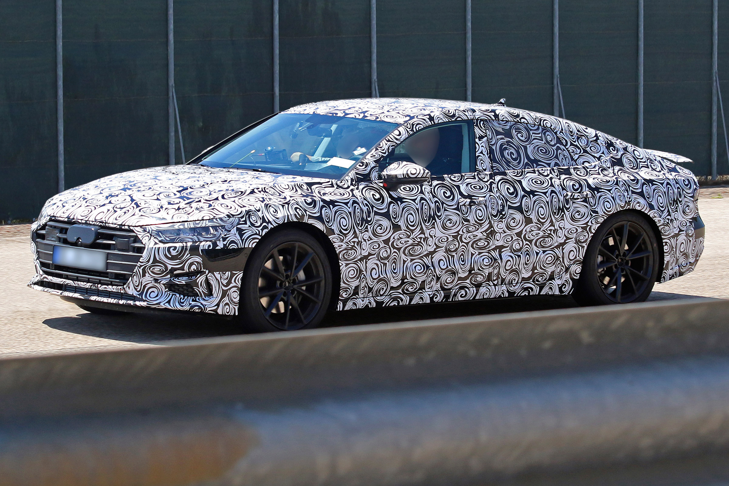 New Audi A7 spyshot - front/side 2