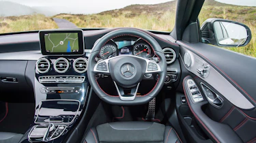 Mercedes-AMG C 43 Estate 2016 - interior